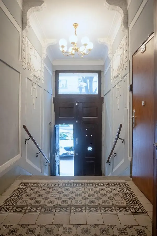 Designer Apartments Near Schoenbrunn Vienne