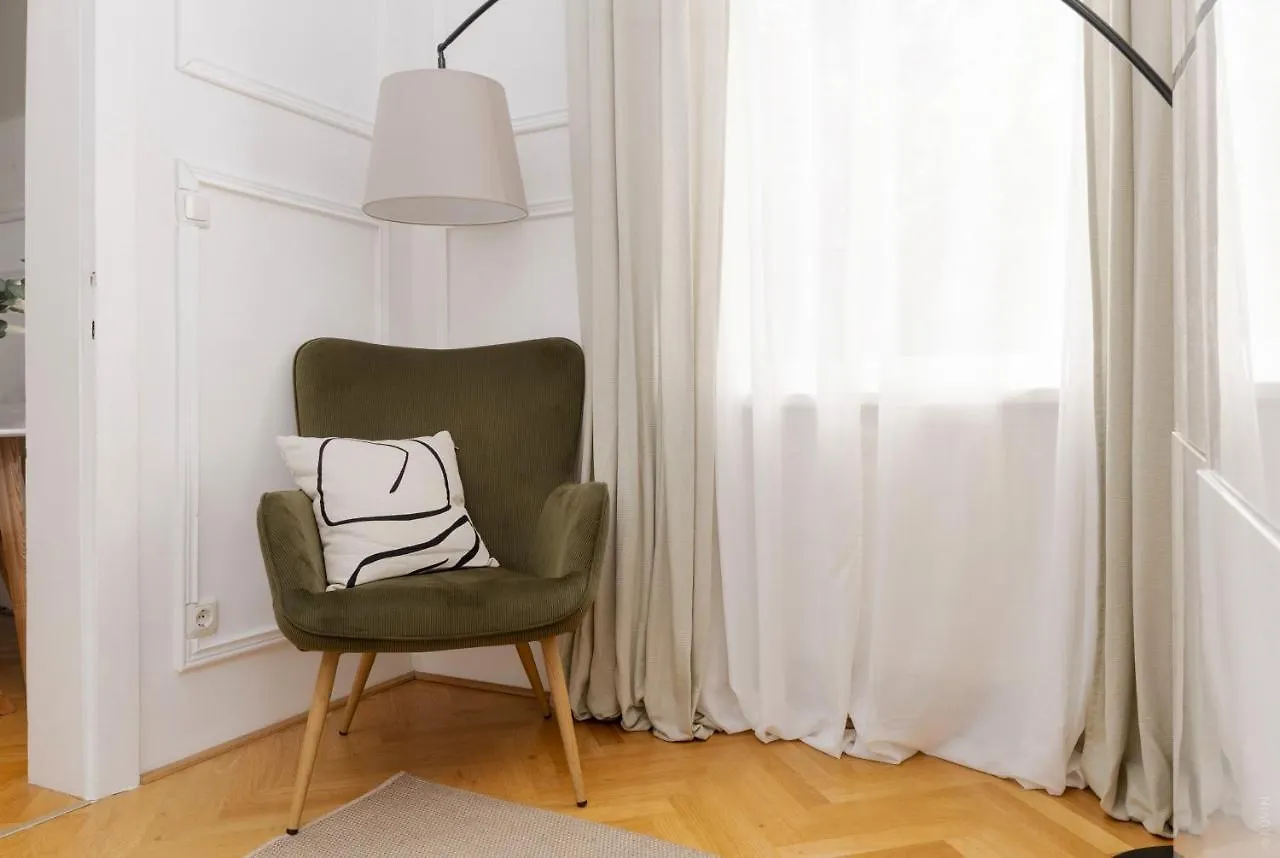 Designer Apartments Near Schoenbrunn Vienne
